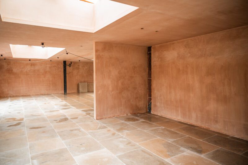 Plastering & decorating | Heronlake Construction